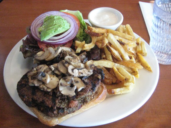 Hugo's Veggie Burger