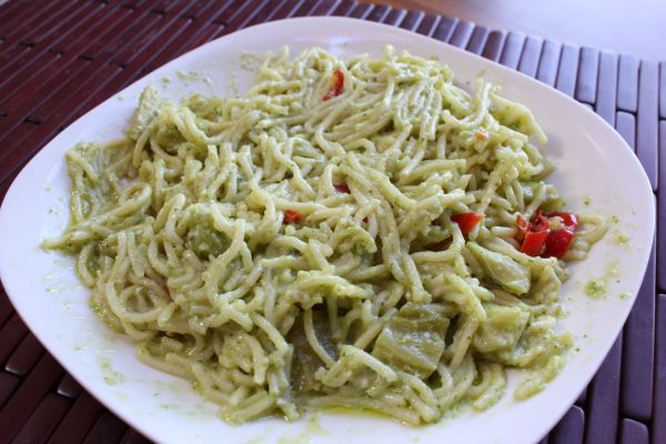 Gobble Green Cashew Pesto Pasta Gobble Green Cashew Pesto Pasta
