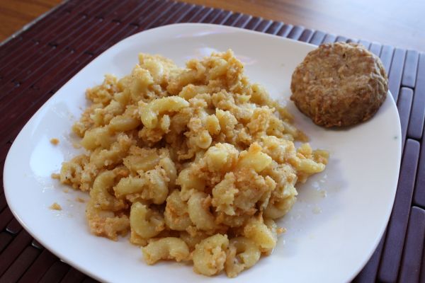 Gobble Green Mac and Cheese/Peanut Butter Cookie Gobble Green Mac and Cheese/Peanut Butter Cookie