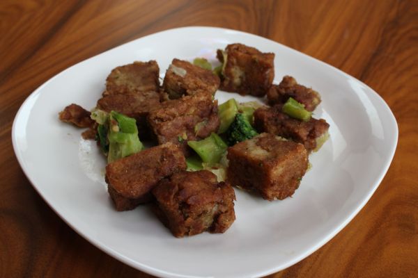 Gobble Green Szechuan Seitan and Broccoli Gobble Green Szechuan Seitan and Broccoli