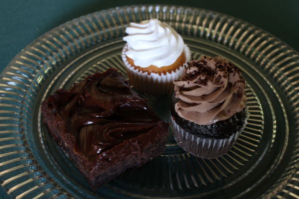 Muffin Top Bakery Assorted Baked Goods