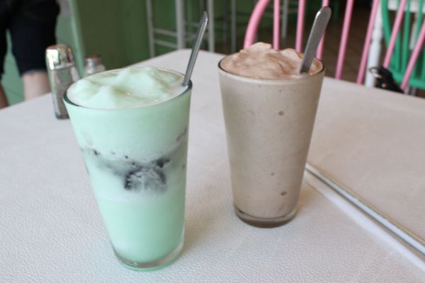 Mint Tulip Mint Cookie and Chocolate Shakes