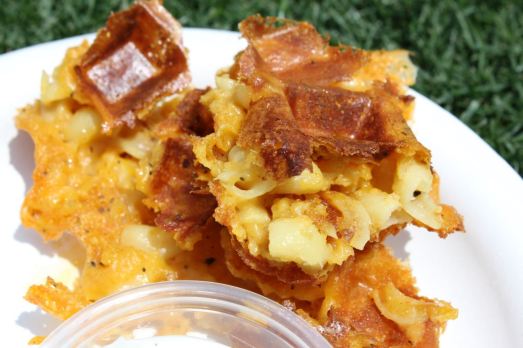 Clara's Cakes Mac and Cheese Waffle